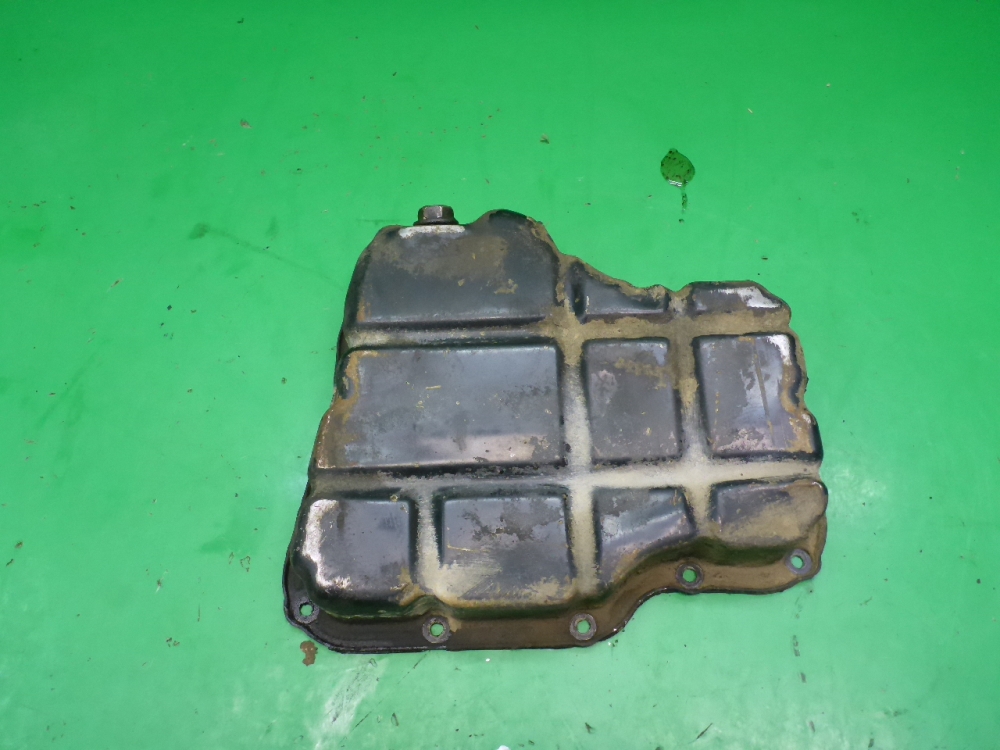 Поддон масляный двигателя (картер)