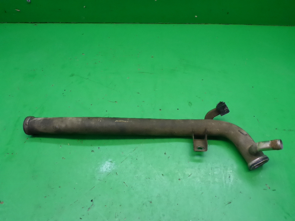 Трубка системы охлаждения