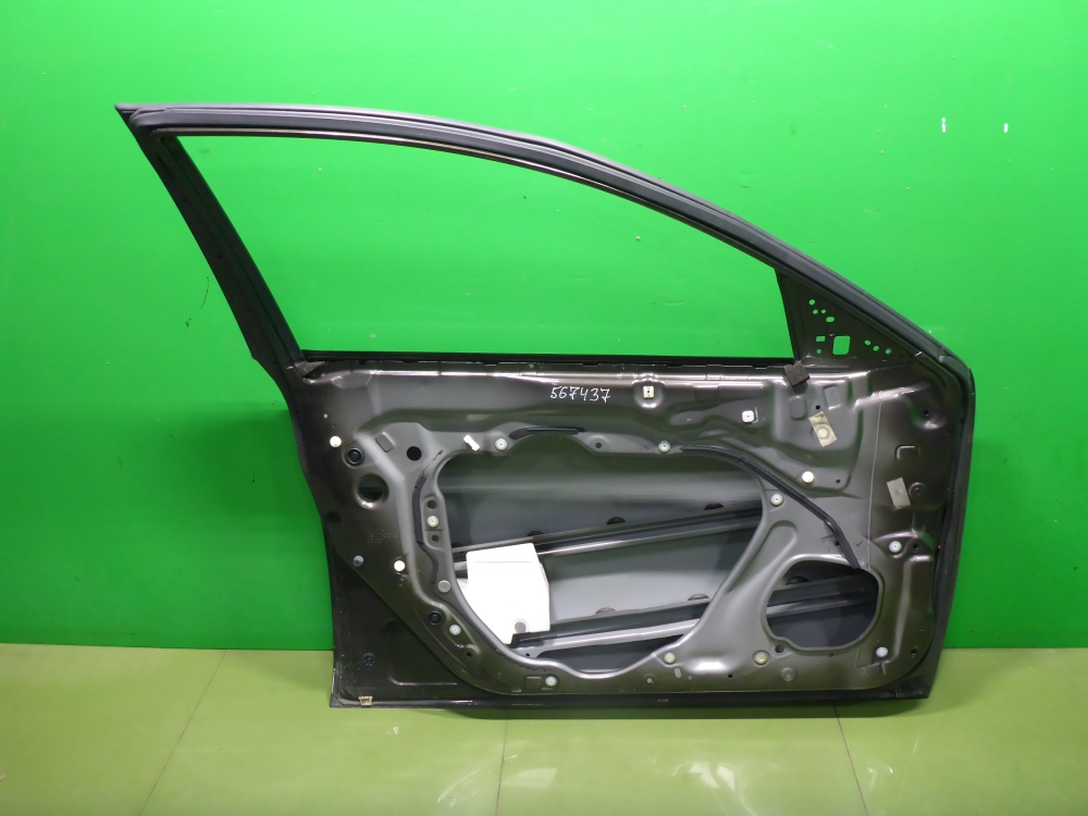 Дверь передняя левая