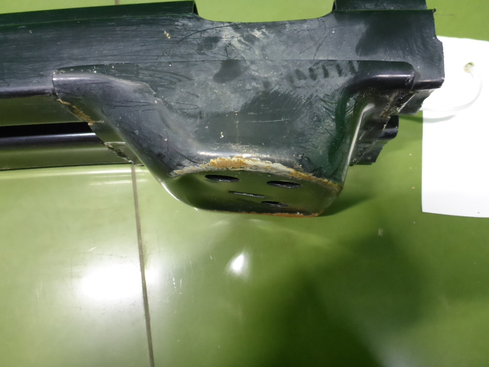 Усилитель заднего бампера