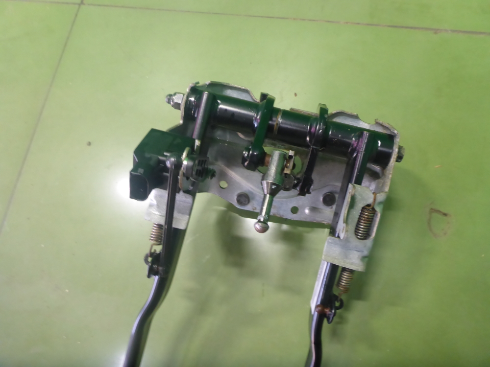 Блок педалей