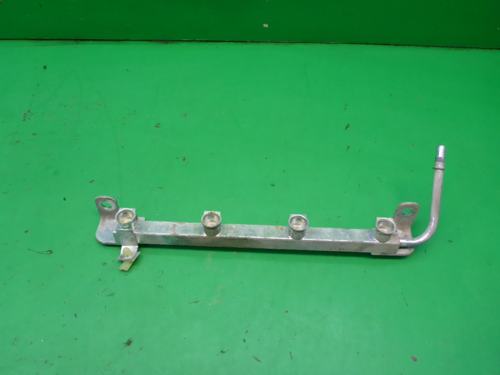 Рейка топливная (рампа)