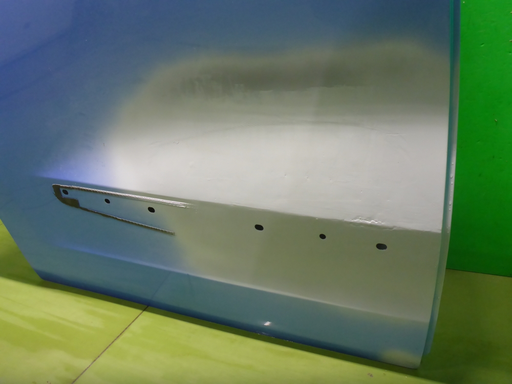 Дверь задняя правая