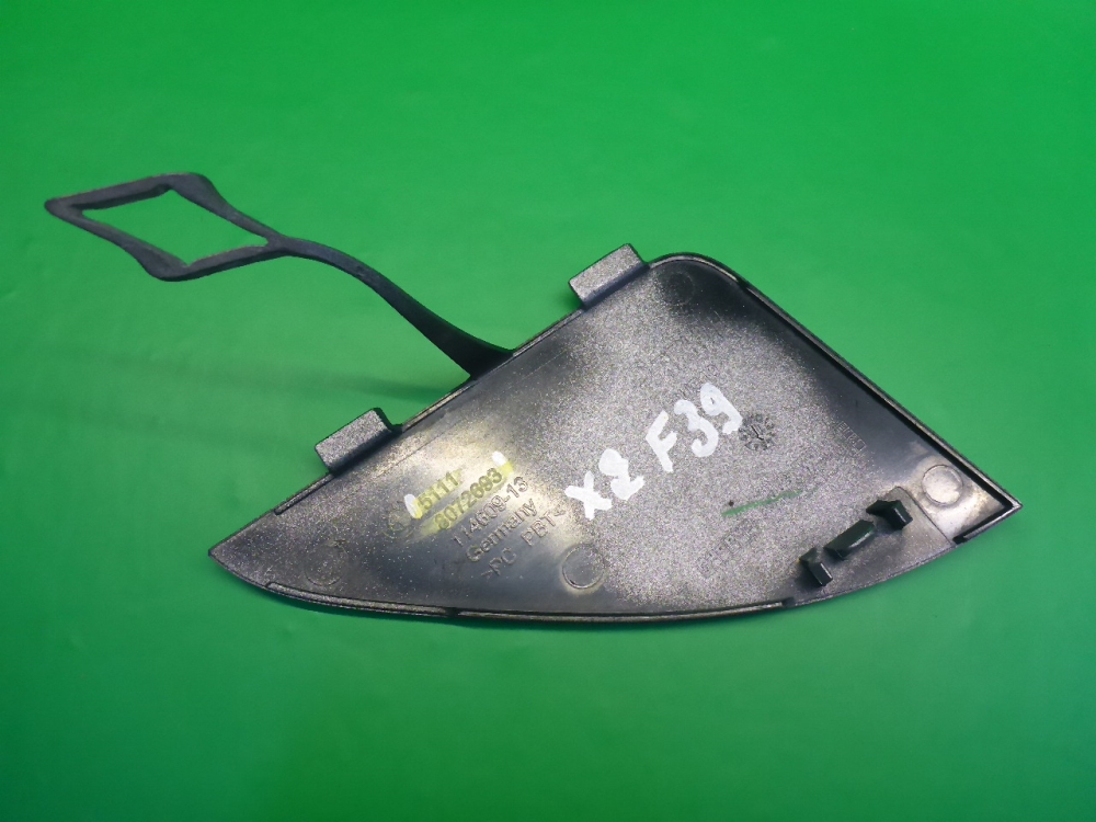 Заглушка бампера