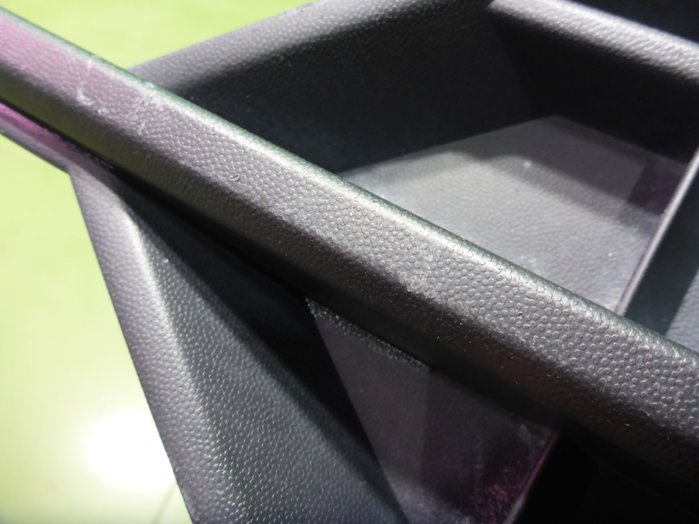 Решетка в бампер правая