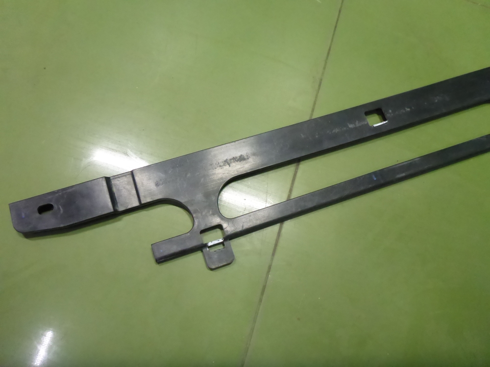 Кронштейн радиатора