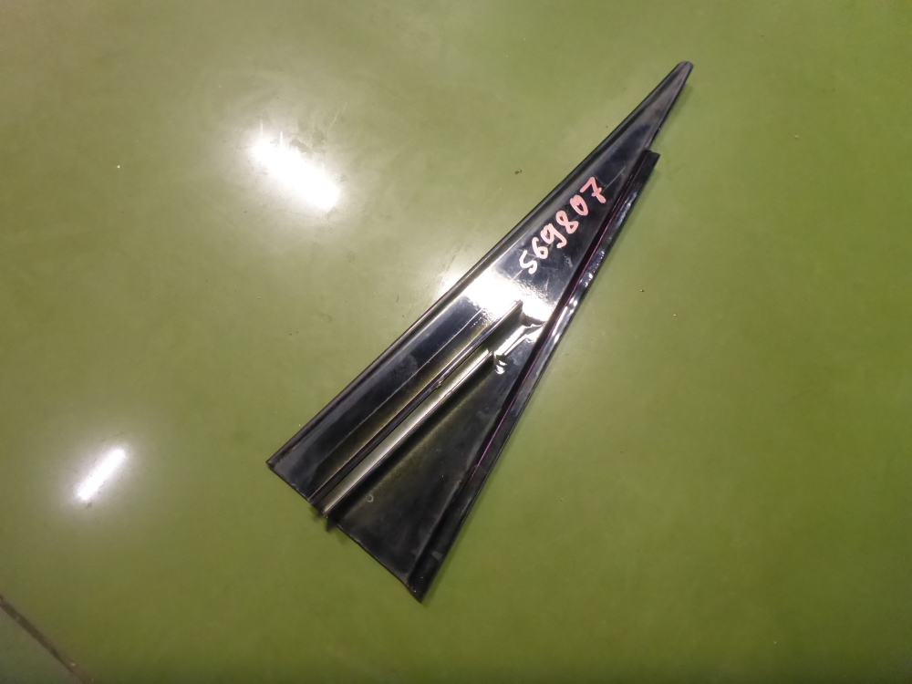 Накладка двери задней левой