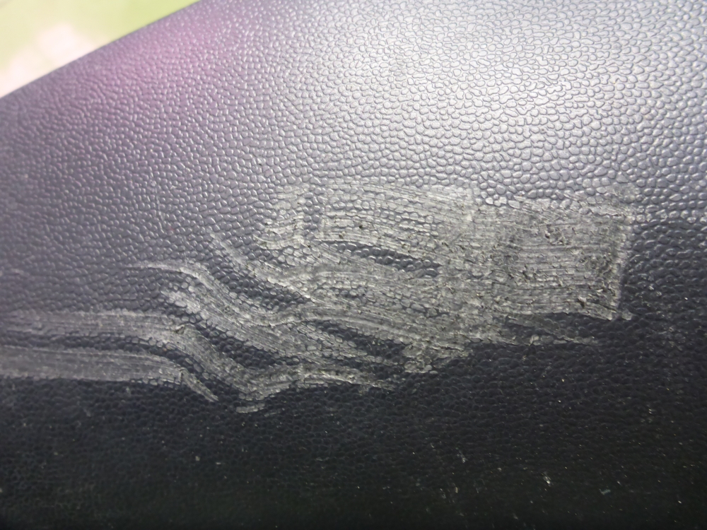 Накладка переднего бампера левая