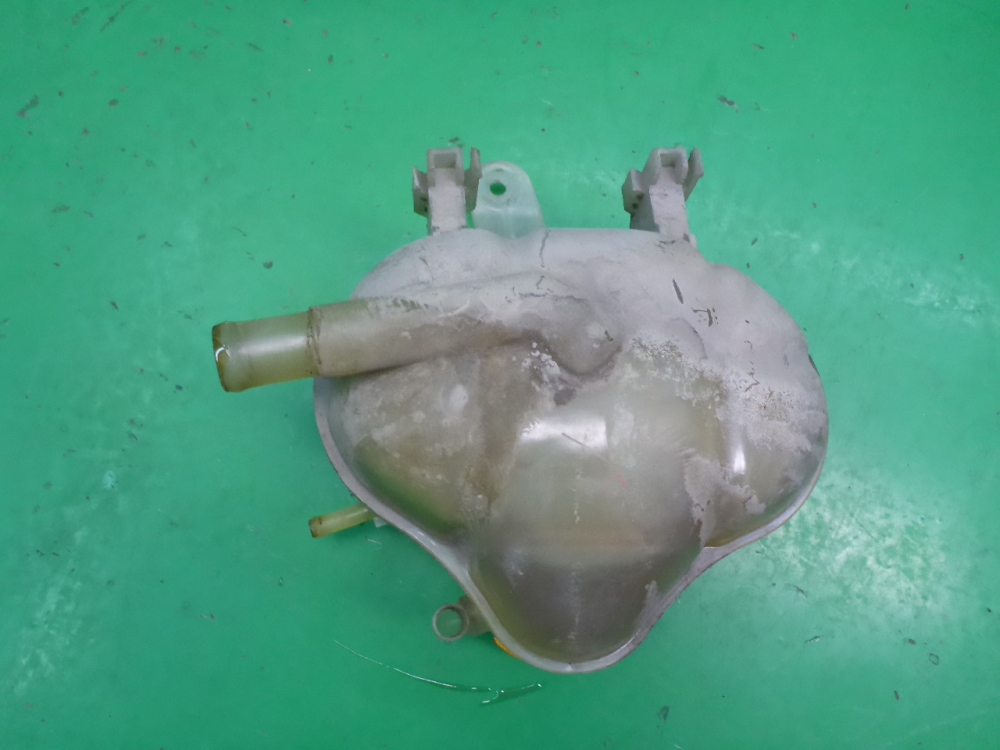 Бачок расширительный