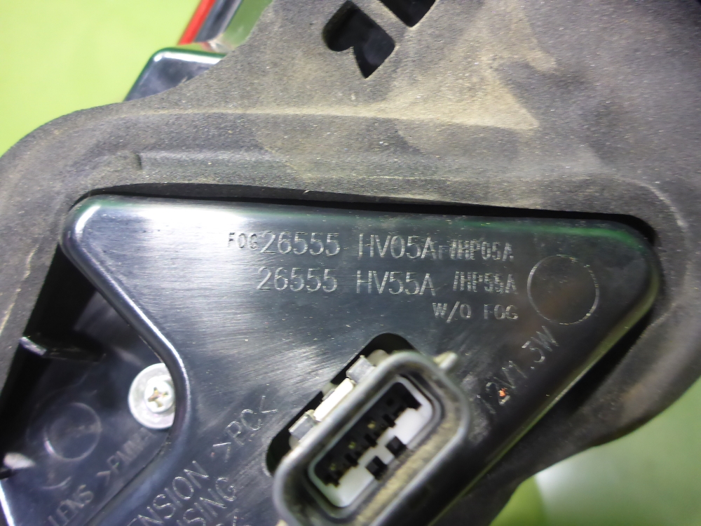 Фонарь задний внутренний левый