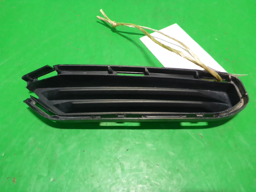 Накладка заднего бампера правая