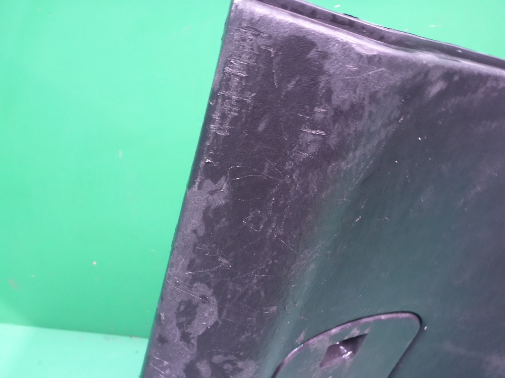 Обшивка багажника