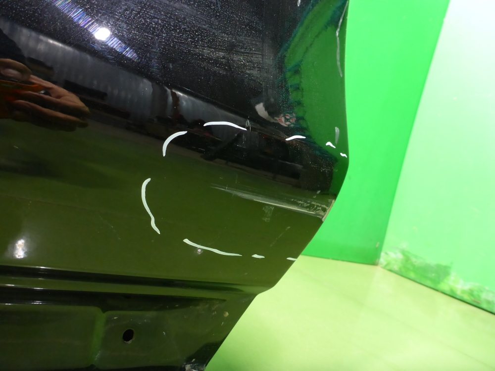 Дверь задняя правая