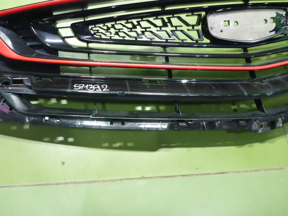 Решетка радиатора