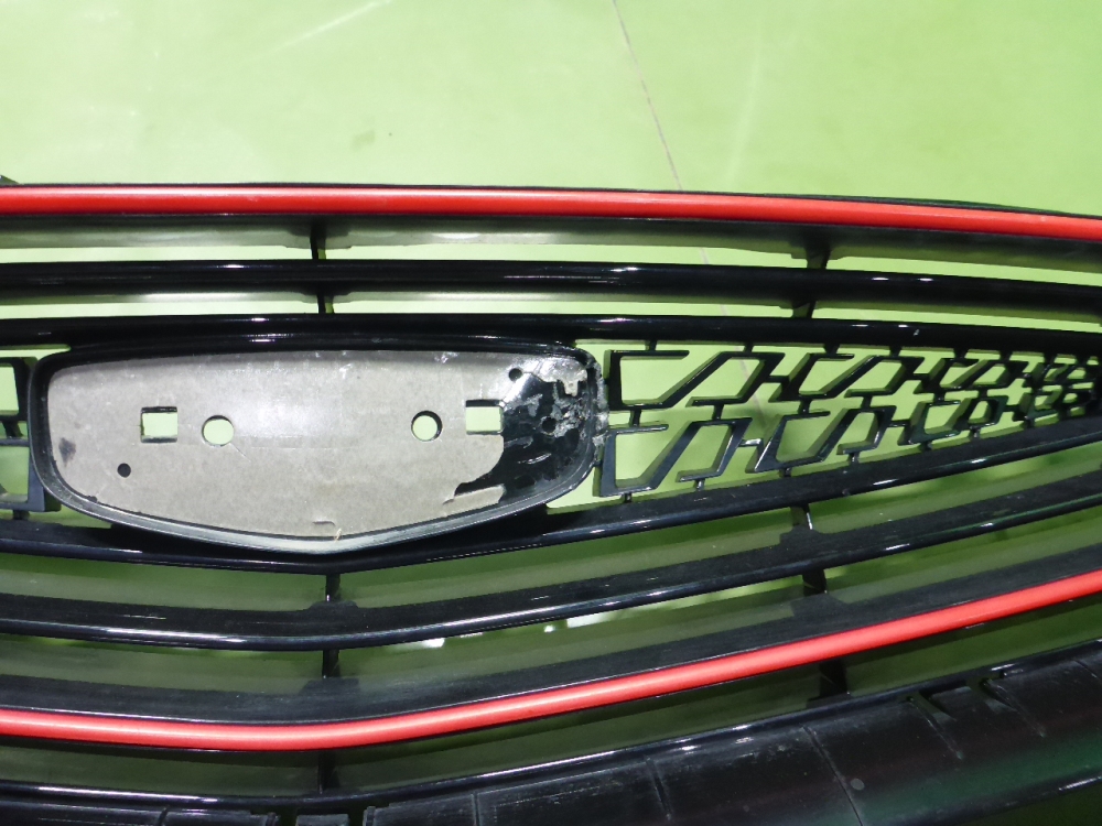 Решетка радиатора