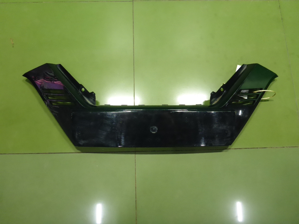 Накладка переднего бампера