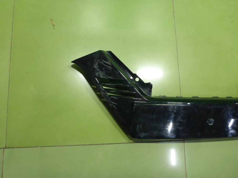 Накладка переднего бампера