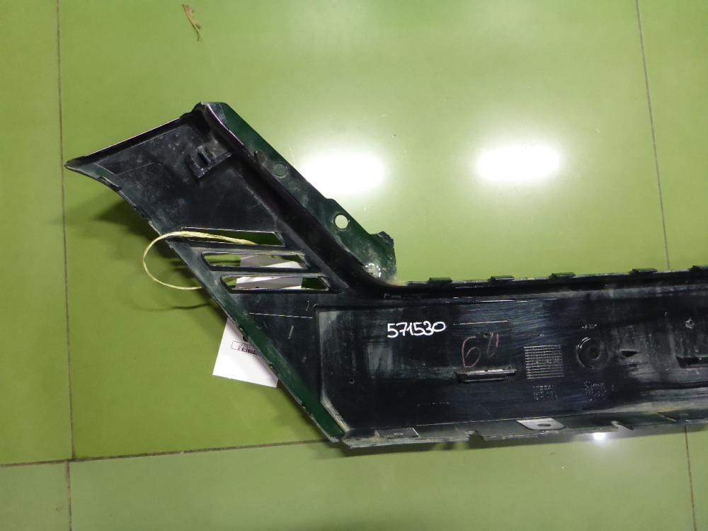 Накладка переднего бампера