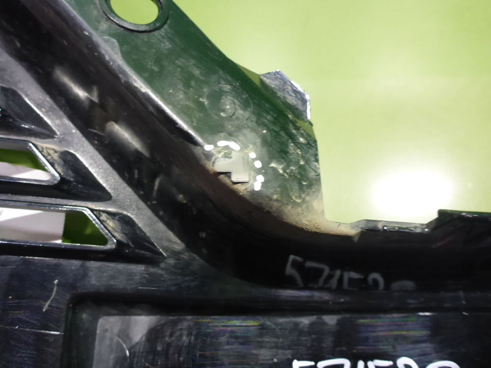 Накладка переднего бампера