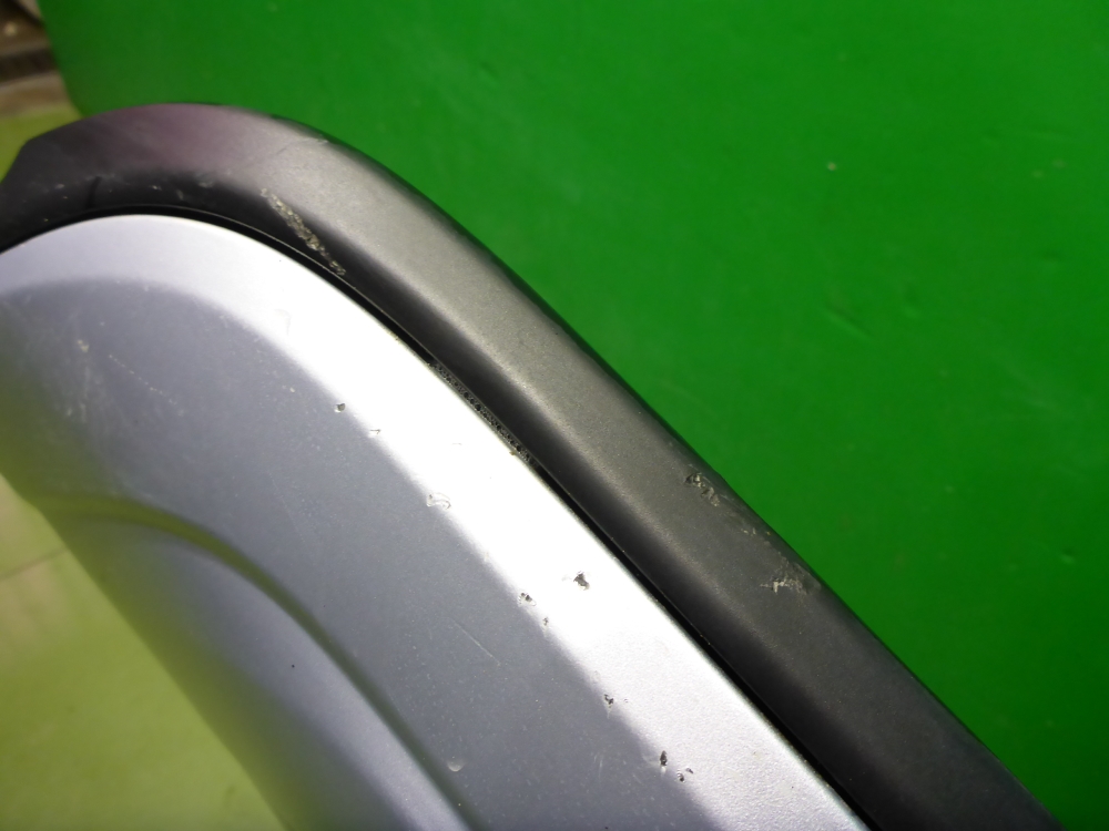 Накладка заднего бампера