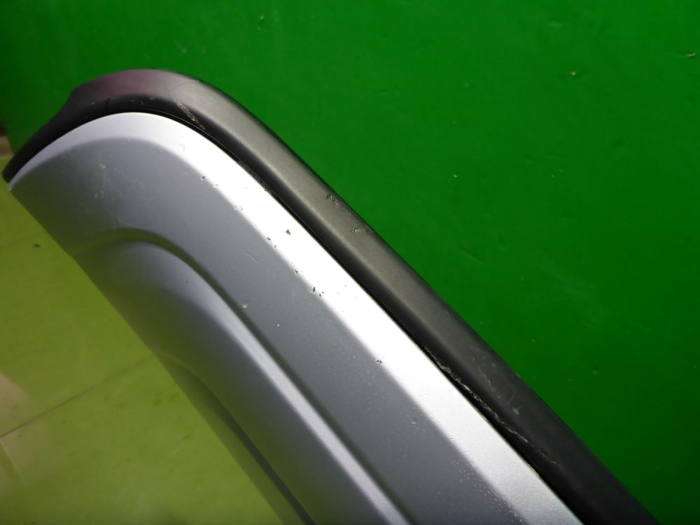 Накладка заднего бампера