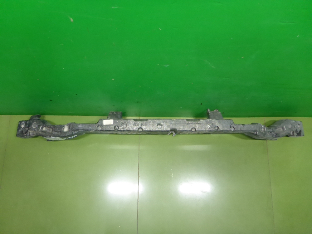 Наполнитель переднего бампера