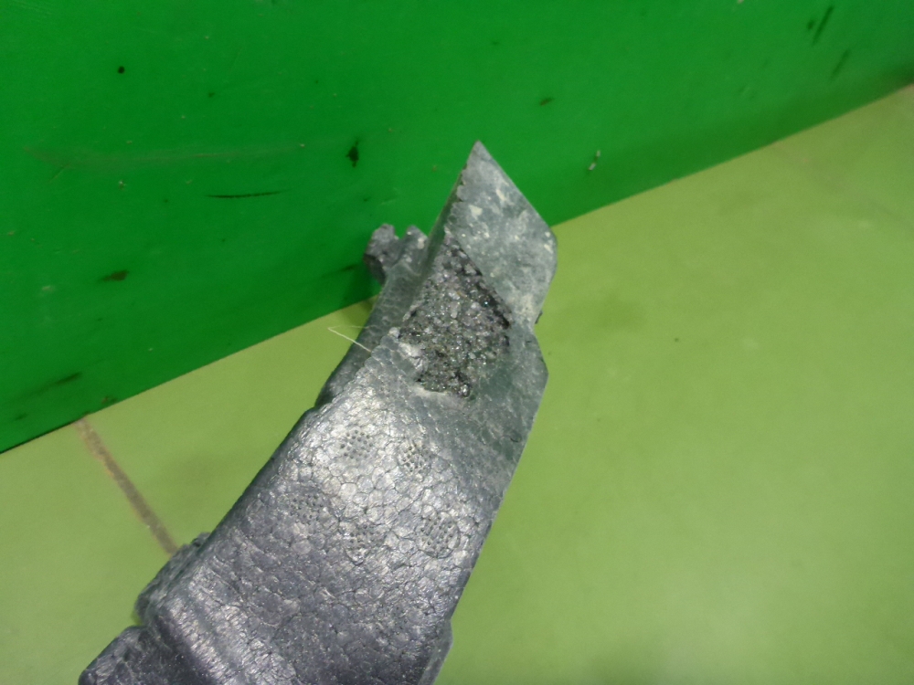 Наполнитель переднего бампера