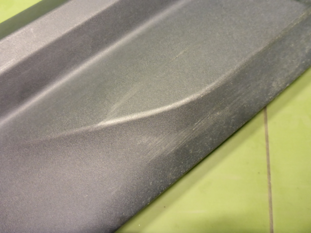 Накладка двери задней правой