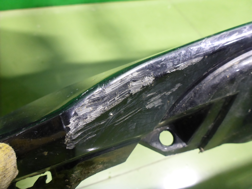 Бампер передний