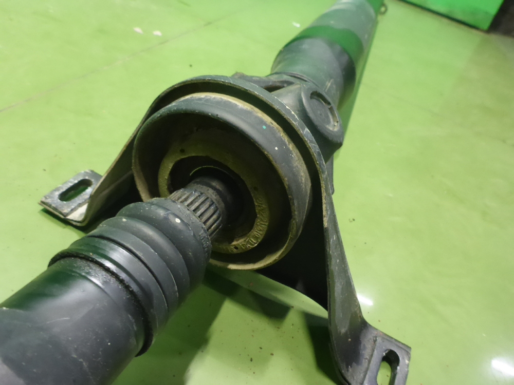 Вал карданный задний