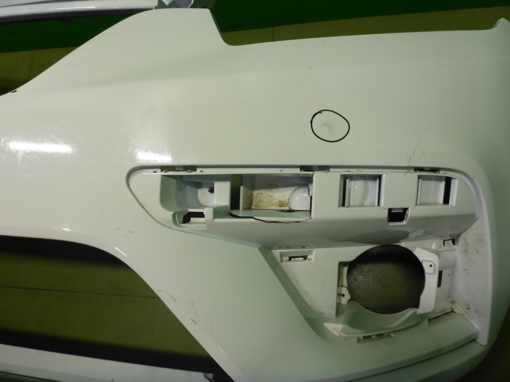 Бампер передний