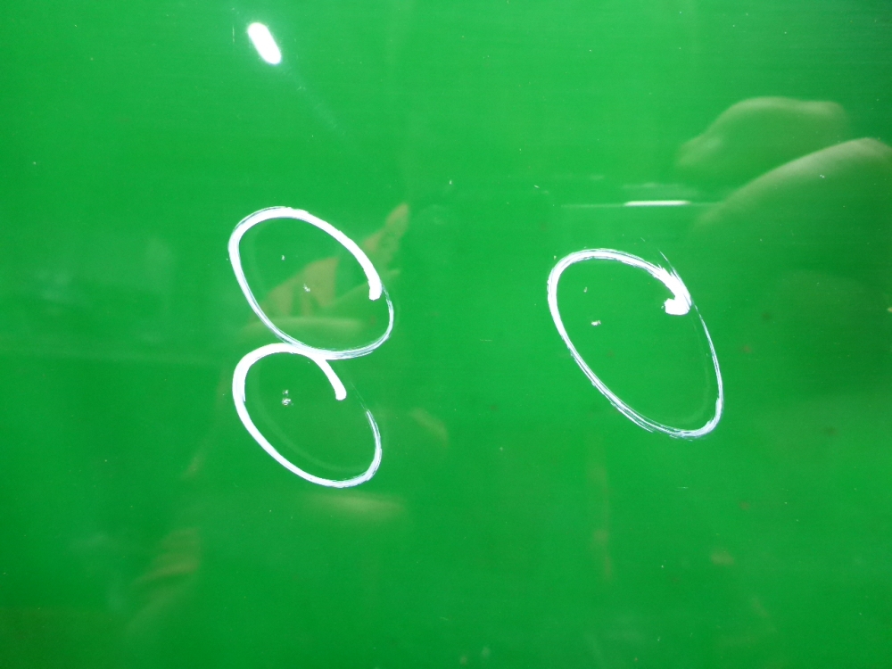 Стекло лобовое