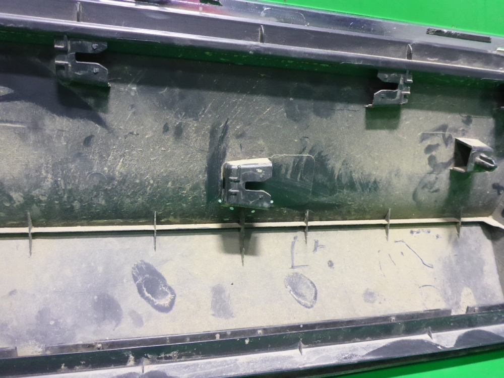 Накладка двери задней левой