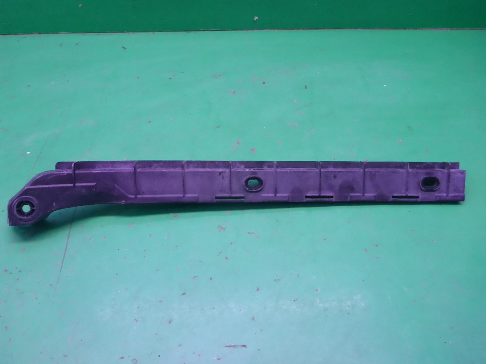 Кронштейн заднего бампера левый