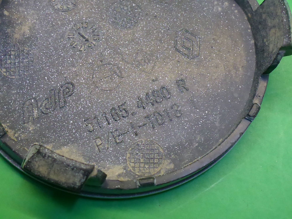 Заглушка бампера