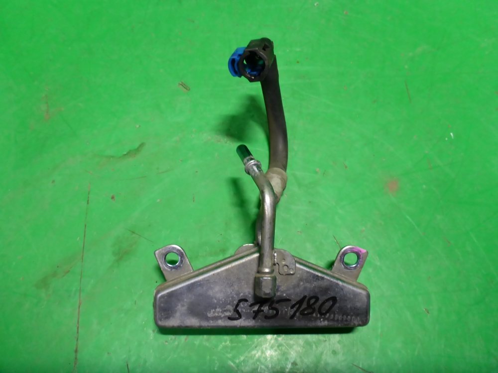 Рейка топливная (рампа)