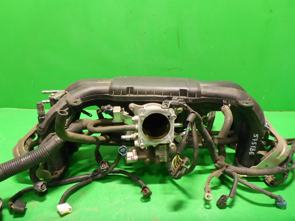 Коллектор впускной