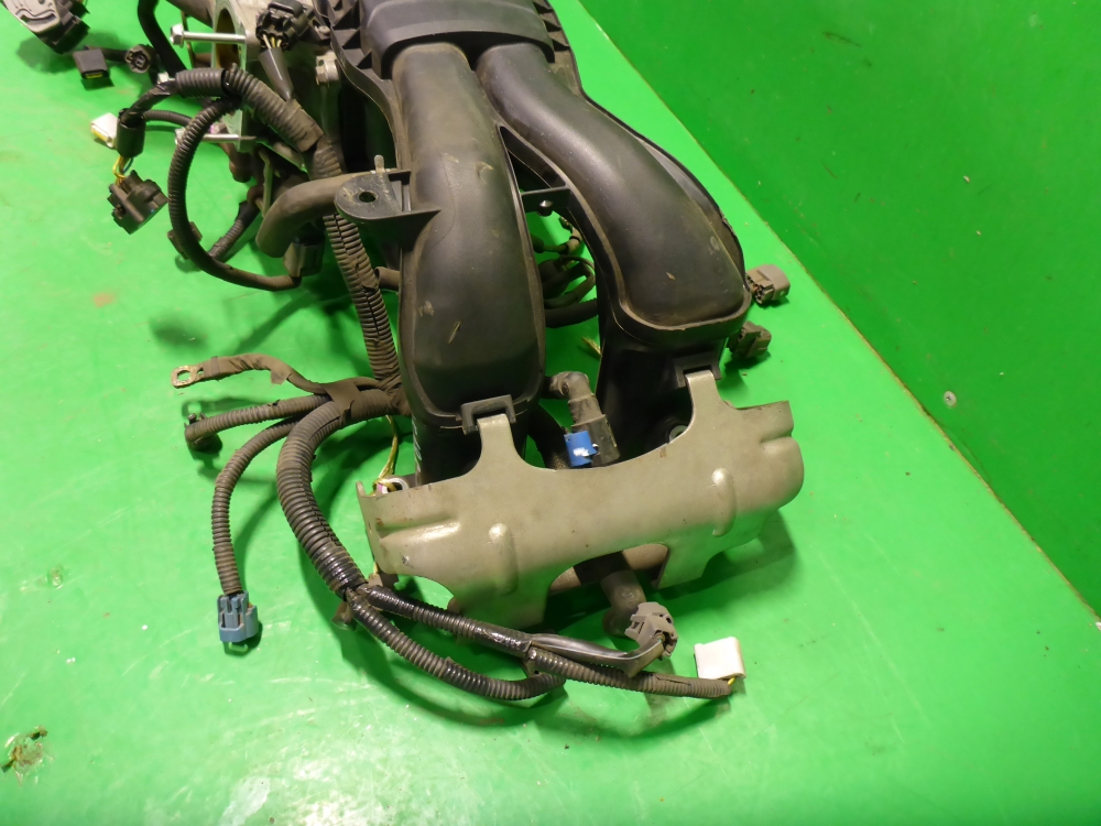 Коллектор впускной