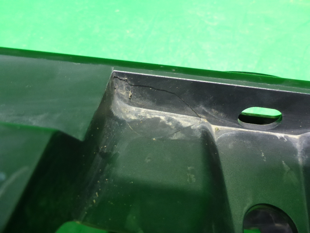 Решетка радиатора