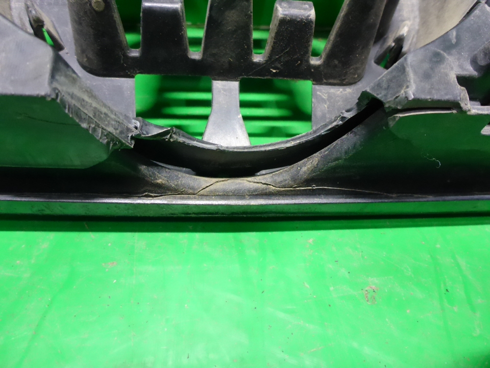 Решетка радиатора