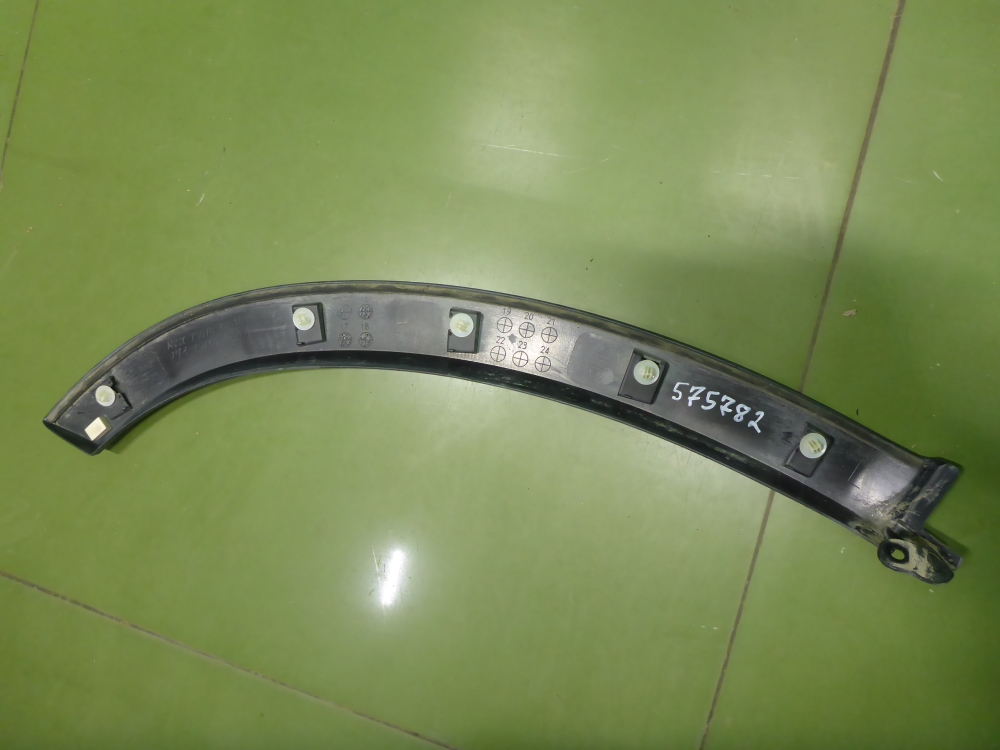 Накладка двери задней левой