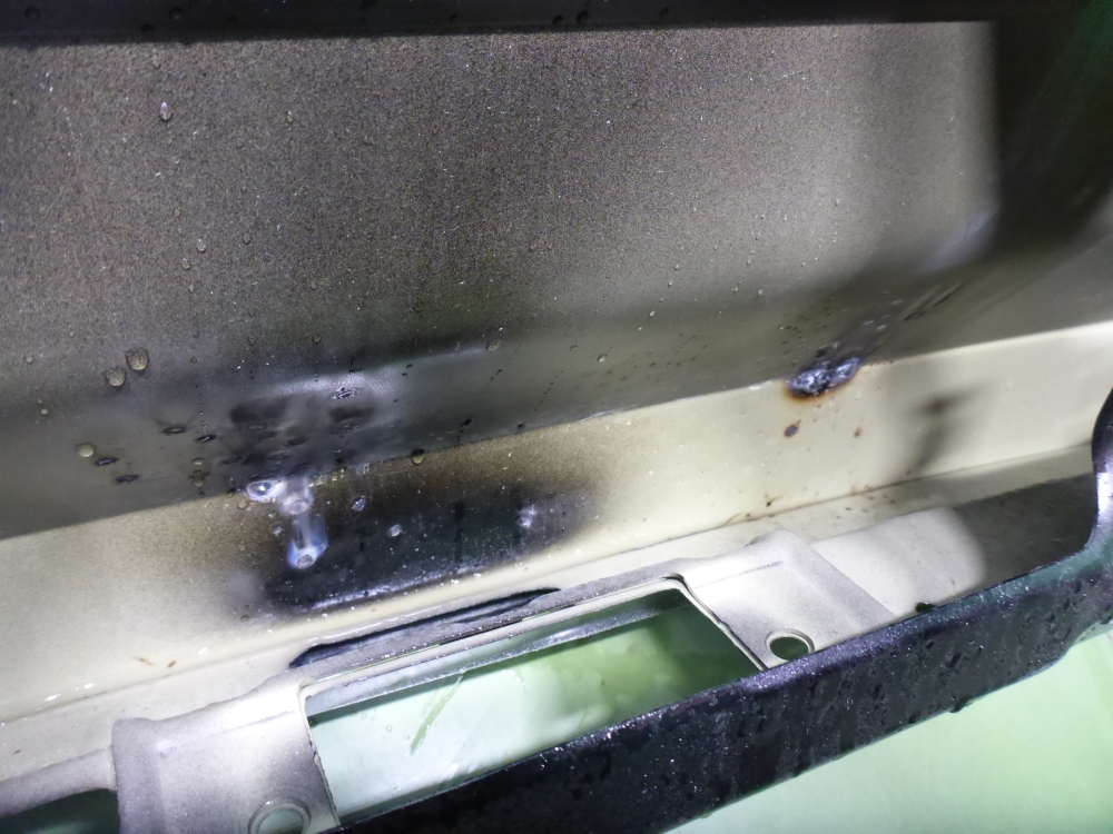 Дверь багажника