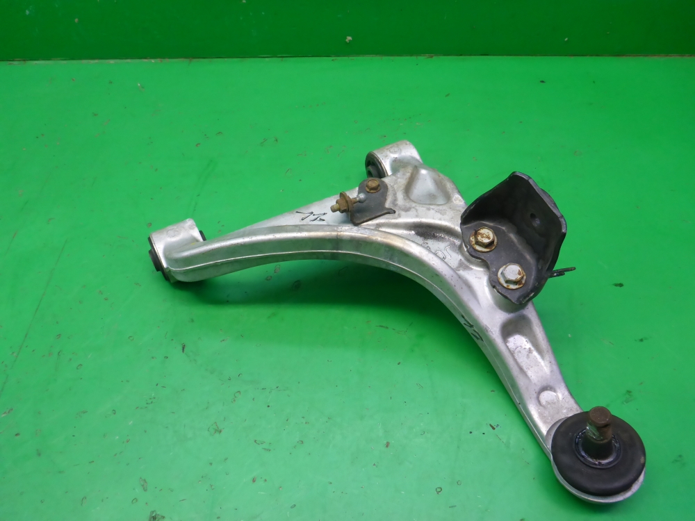Рычаг задний верхний