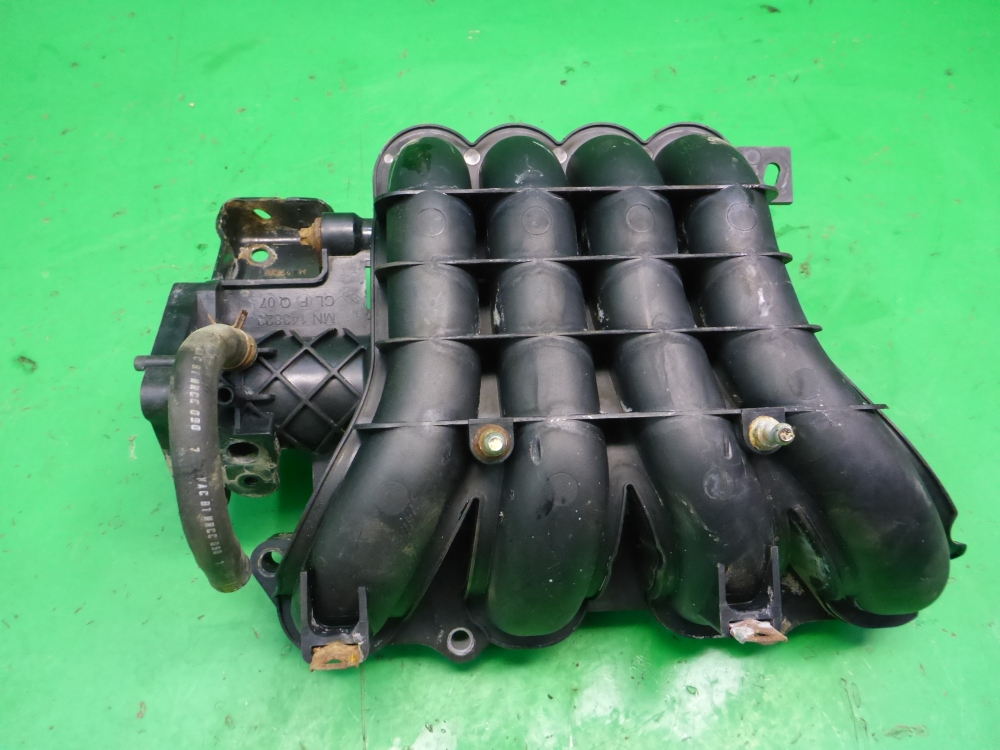 Коллектор впускной