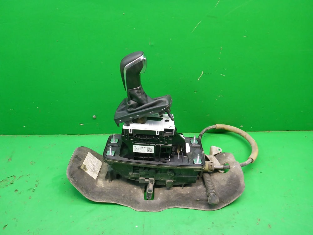 Кулиса МКПП / АКПП