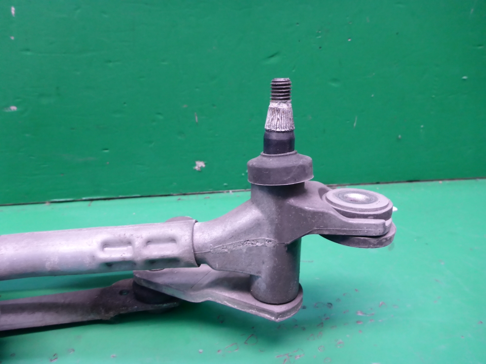 Трапеция стеклоочистителей