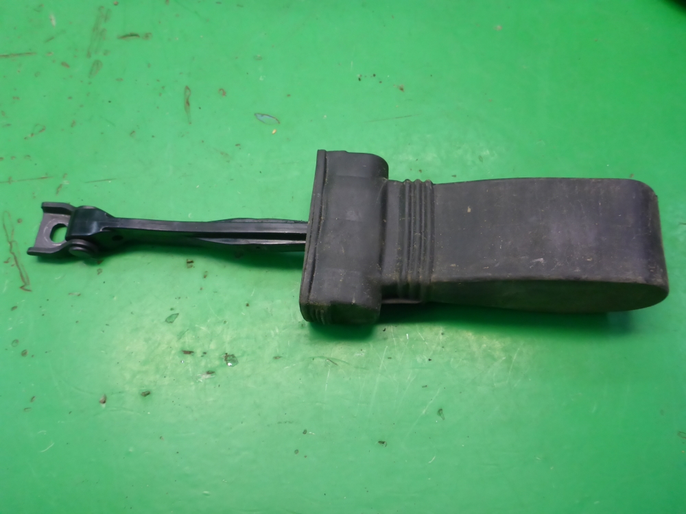 Ограничитель двери