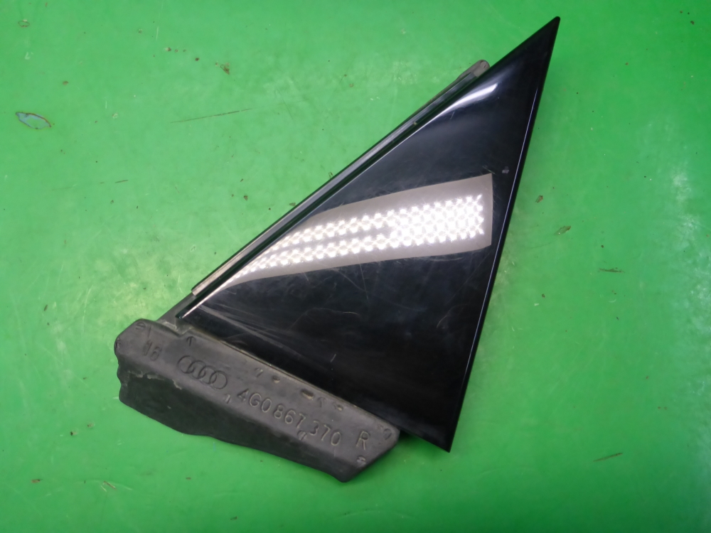 Накладка двери задней правой