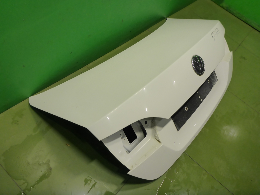 Крышка багажника