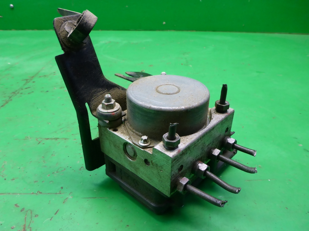 Блок ABS (насос)